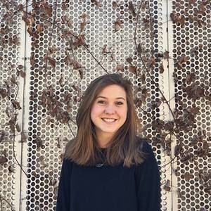 Meet your Posher, Staci